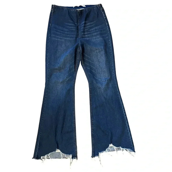 Tinseltown Pull On Denim Jeans Womens 15 Raw Hem Preowned EUC - Picture 1 of 5